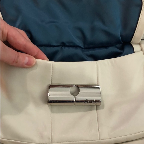 Coach cream-colored large shoulder bag - Picture 6 of 7